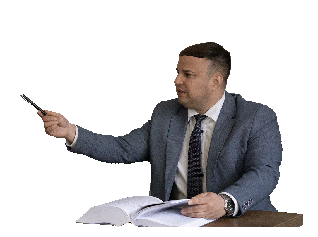 adv nemanja stamenkovic pokazuje na tekst sa porukom